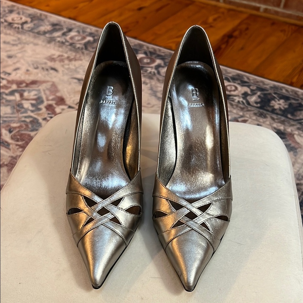 BAKERS Pewter Leather Pointy Toe Stiletto High Heel Shoes